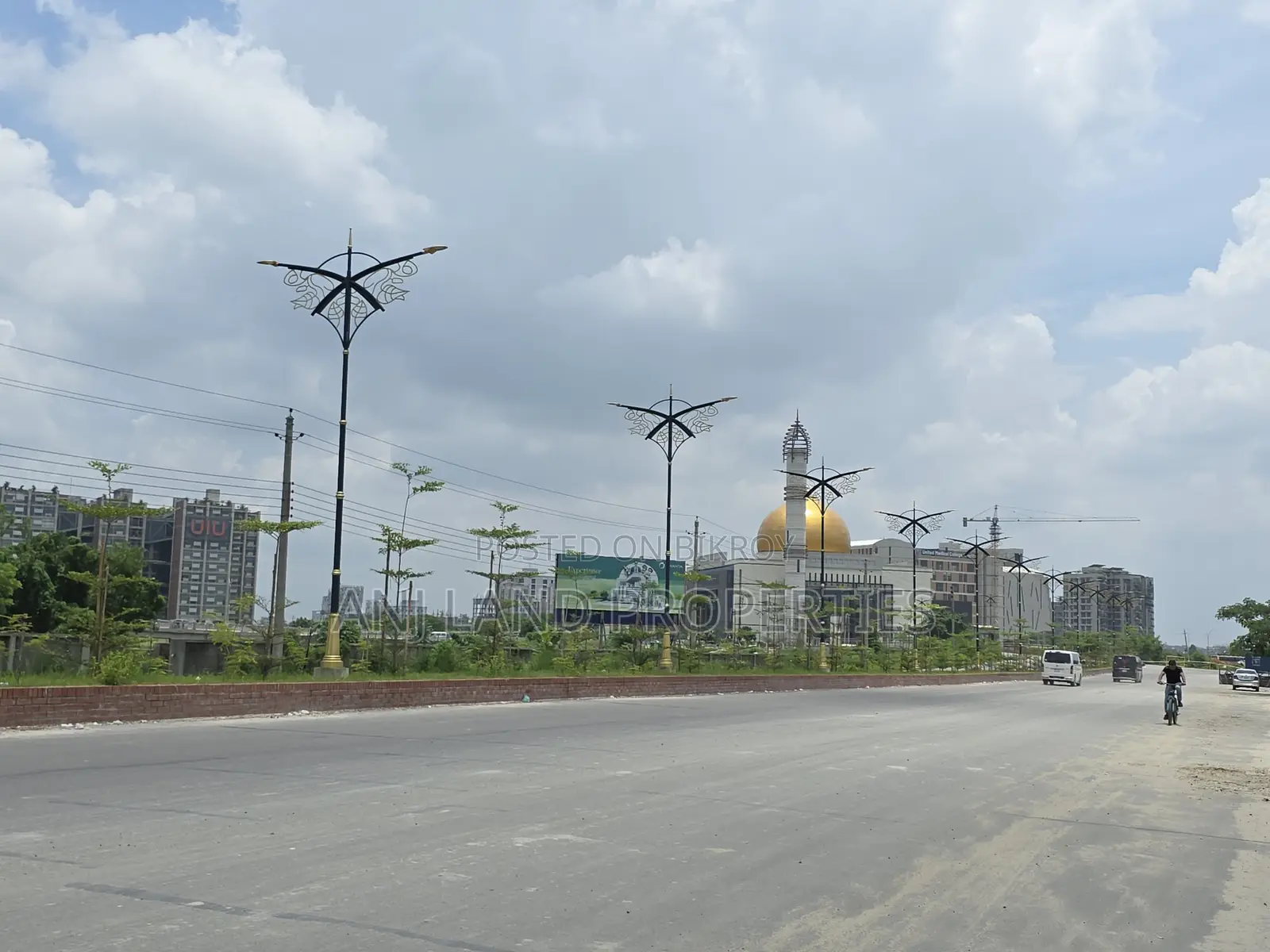এন-ব্লক ৩+৩=৬ কাঠা প্লট বিক্রয়, মসজিদ বাজারের কাছে