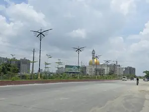 এন-ব্লক ৩+৩=৬ কাঠা প্লট বিক্রয়, মসজিদ বাজারের কাছে