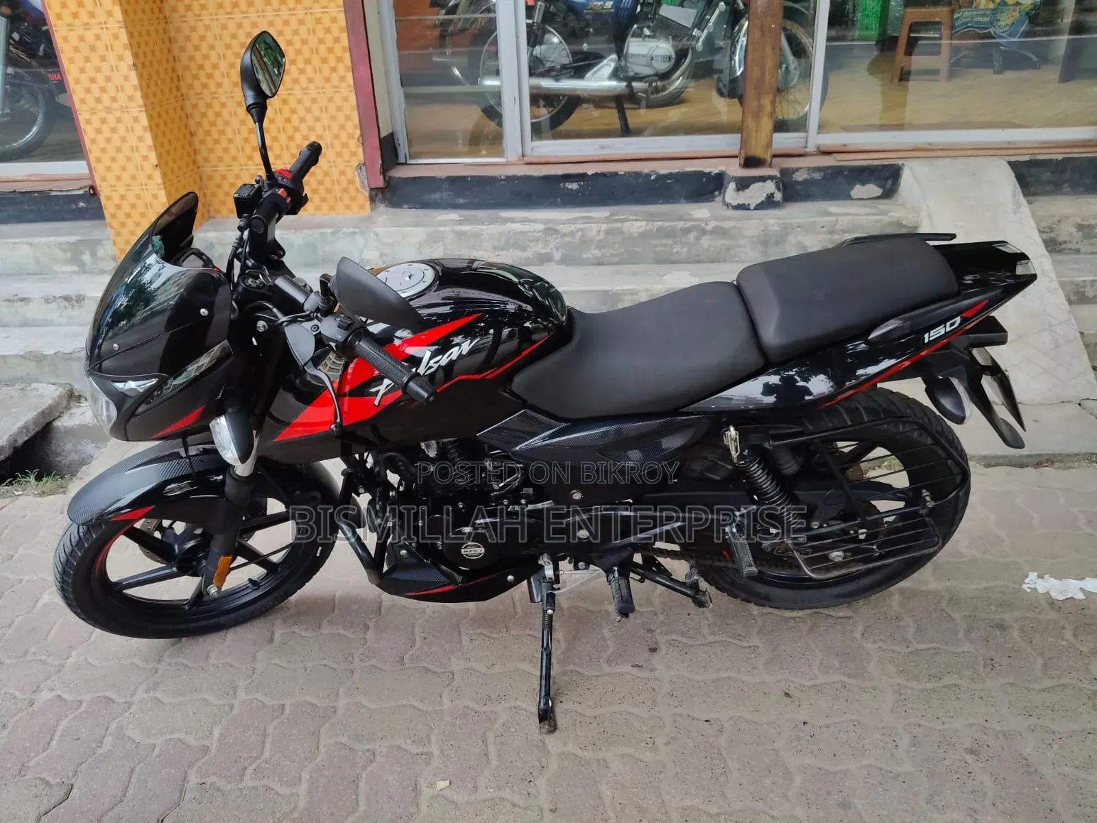 Bajaj Pulsar 150 2023 Black
