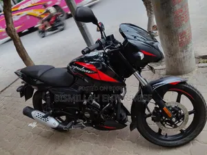 Bajaj Pulsar 150 2023 Black