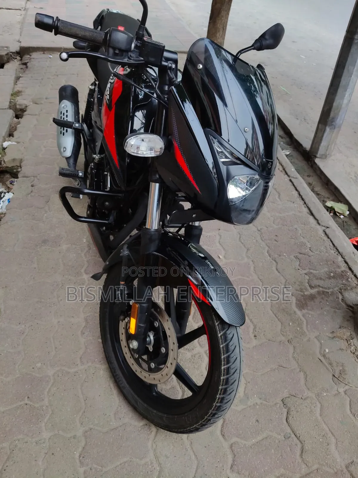 Bajaj Pulsar 150 2023 Black