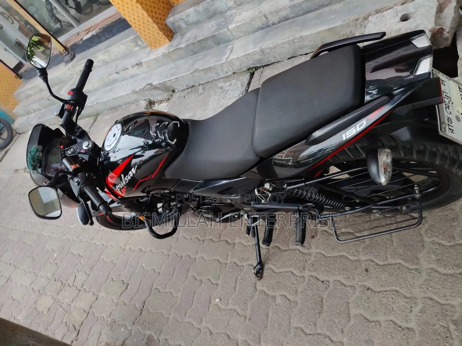 Bajaj Pulsar 150 2023 Black