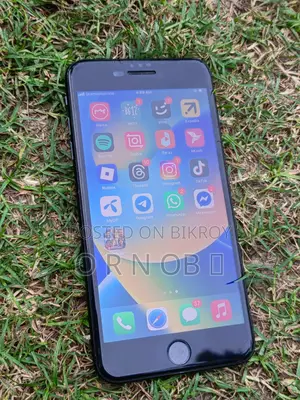 New Apple iPhone 7 Plus 32 GB Black