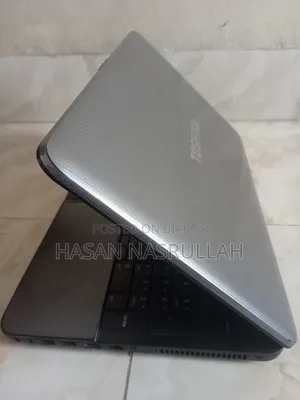 Laptop Toshiba Satellite C850 4GB Intel Core i5 HDD+SSD 1T