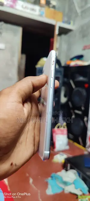 Apple iPhone SE (2020) 64 GB White