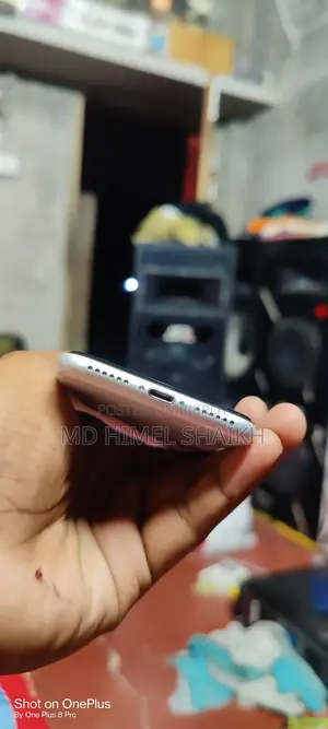 Apple iPhone SE (2020) 64 GB White