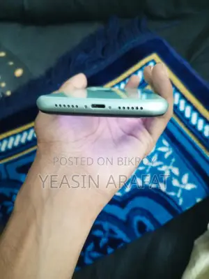 Apple iPhone 11 64 GB Green
