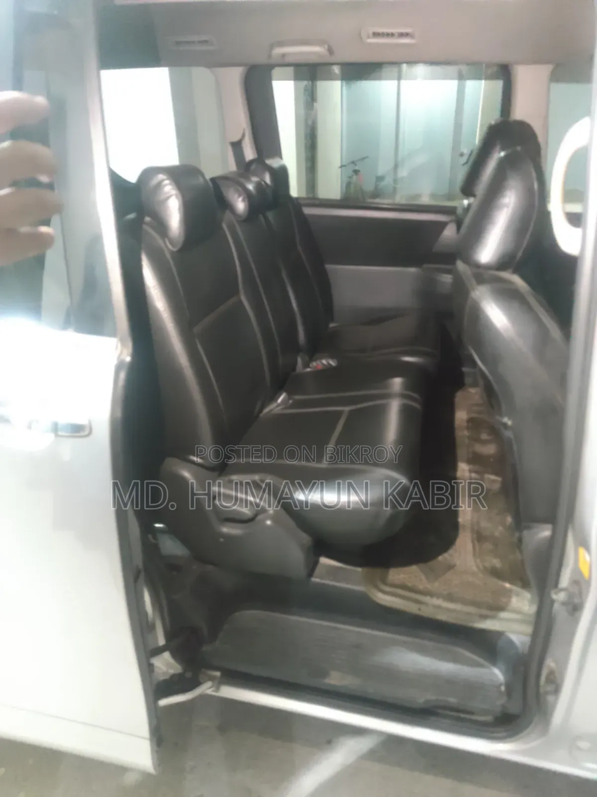 Toyota Noah 2011 Silver