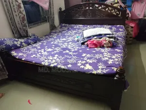 Bed Mattress 6/7 Feet