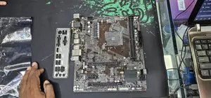 Gigabyte GA-AB350M-HD3 AM4 USB 3.1 HDMI Micro ATX AMD Motherboard