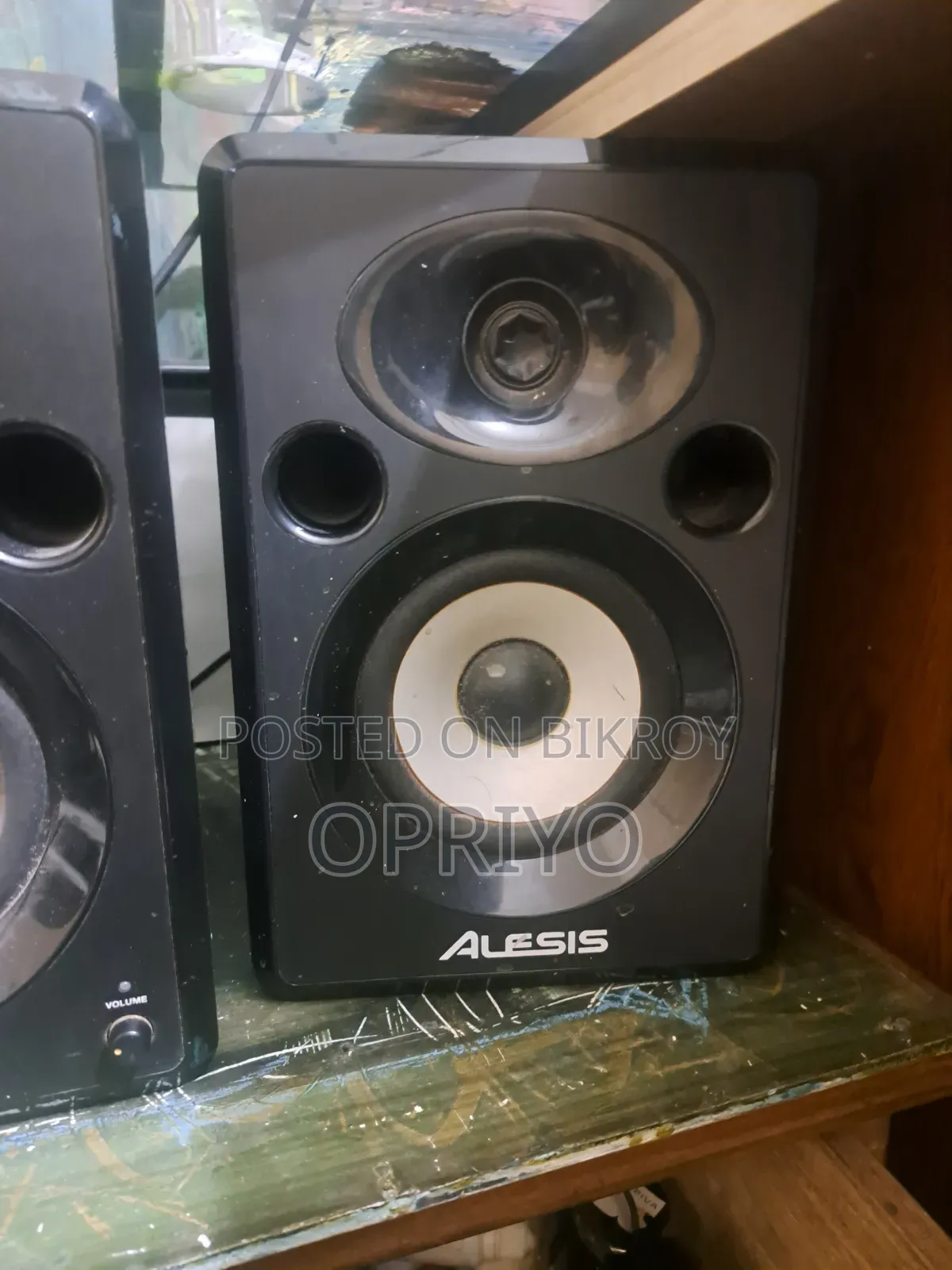 Alesis Studio Monitor