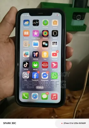 Apple iPhone 11 128 GB White