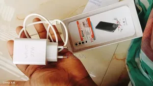 Vivo Y17 128 GB