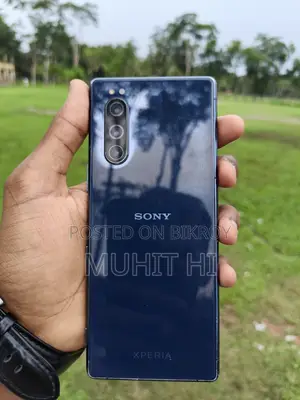 সনি এক্সপেরিয়া ৫ ১২৮ জিবি ব্লু
