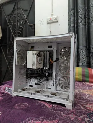 Desktop Computer 16GB AMD Ryzen 7 SSHD (Hybrid) 512GB