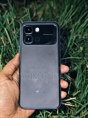 ইনফিনিক্স নোট এজ ১২৮ জিবি ব্ল্যাক
