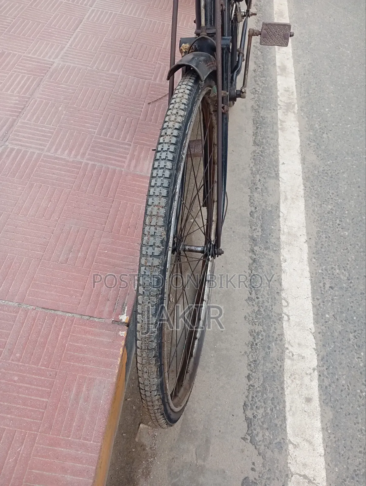সাইকেলটি বিক্রি হবে