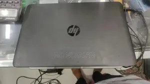 Laptop HP EliteBook 840 G2 4GB Intel Core i5 HDD 500GB