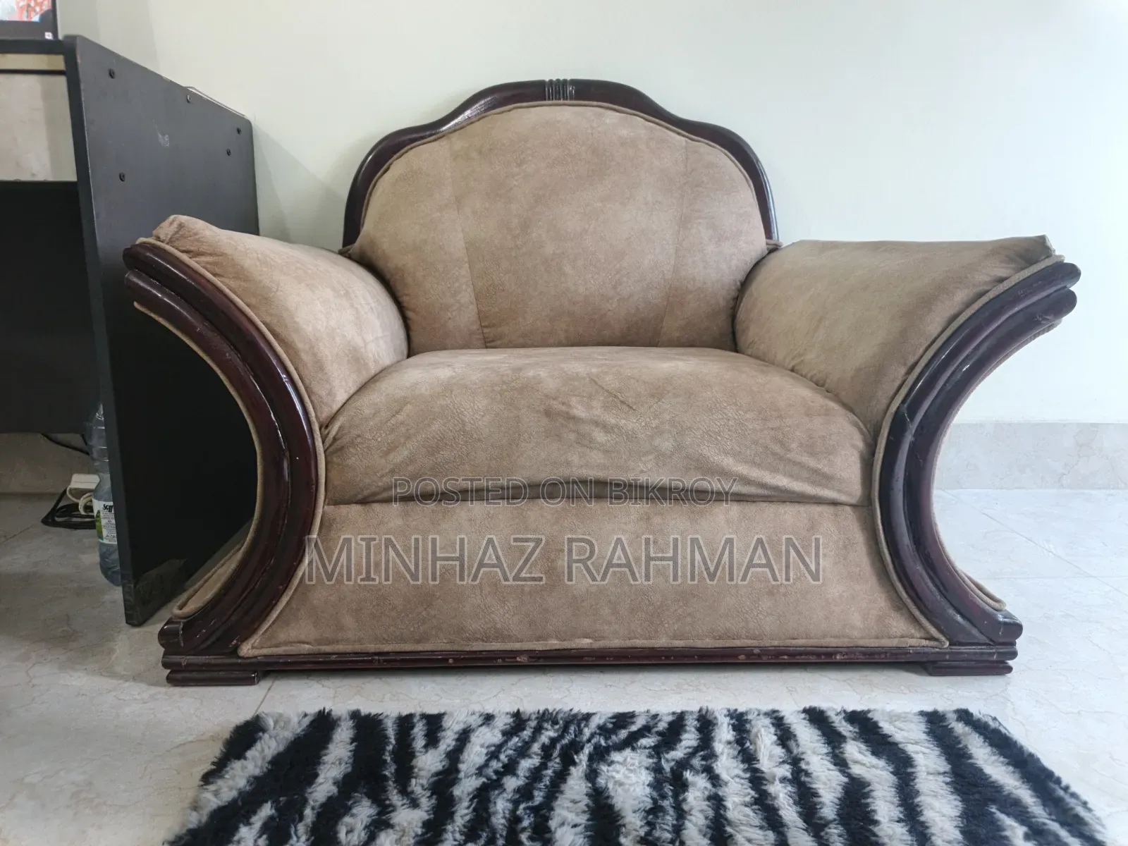 High-quality sofa set at a low price