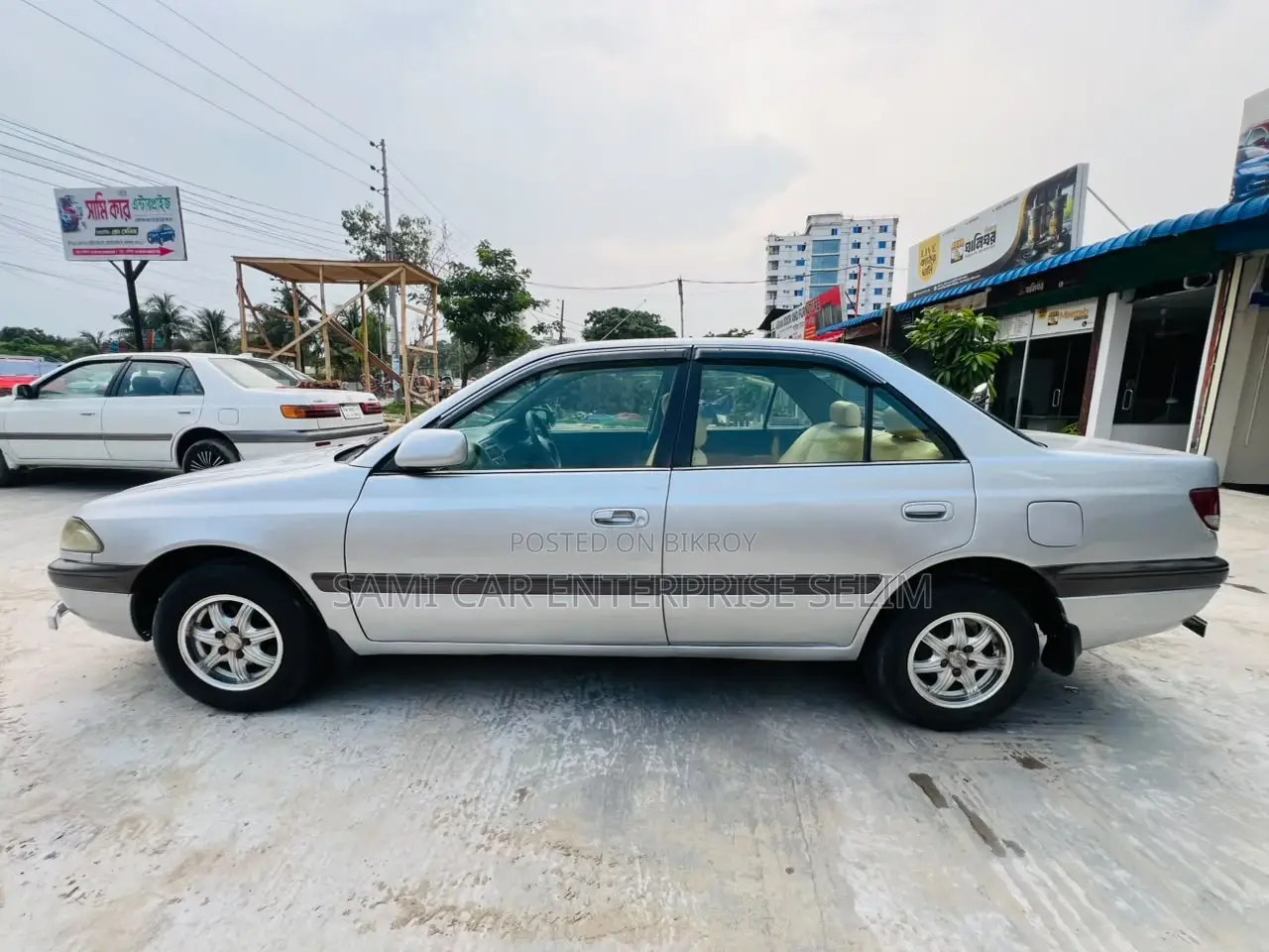 টয়োটা করিনা ১.৫ এফডব্লিউডি সেডান ১৯৯৬ রূপালী