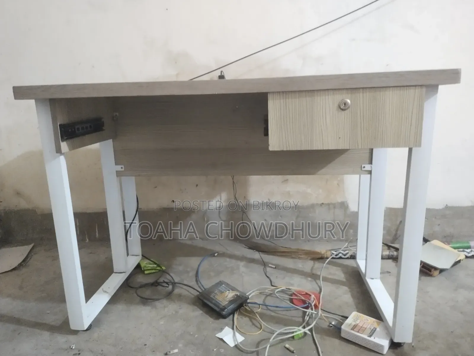 Computer Table