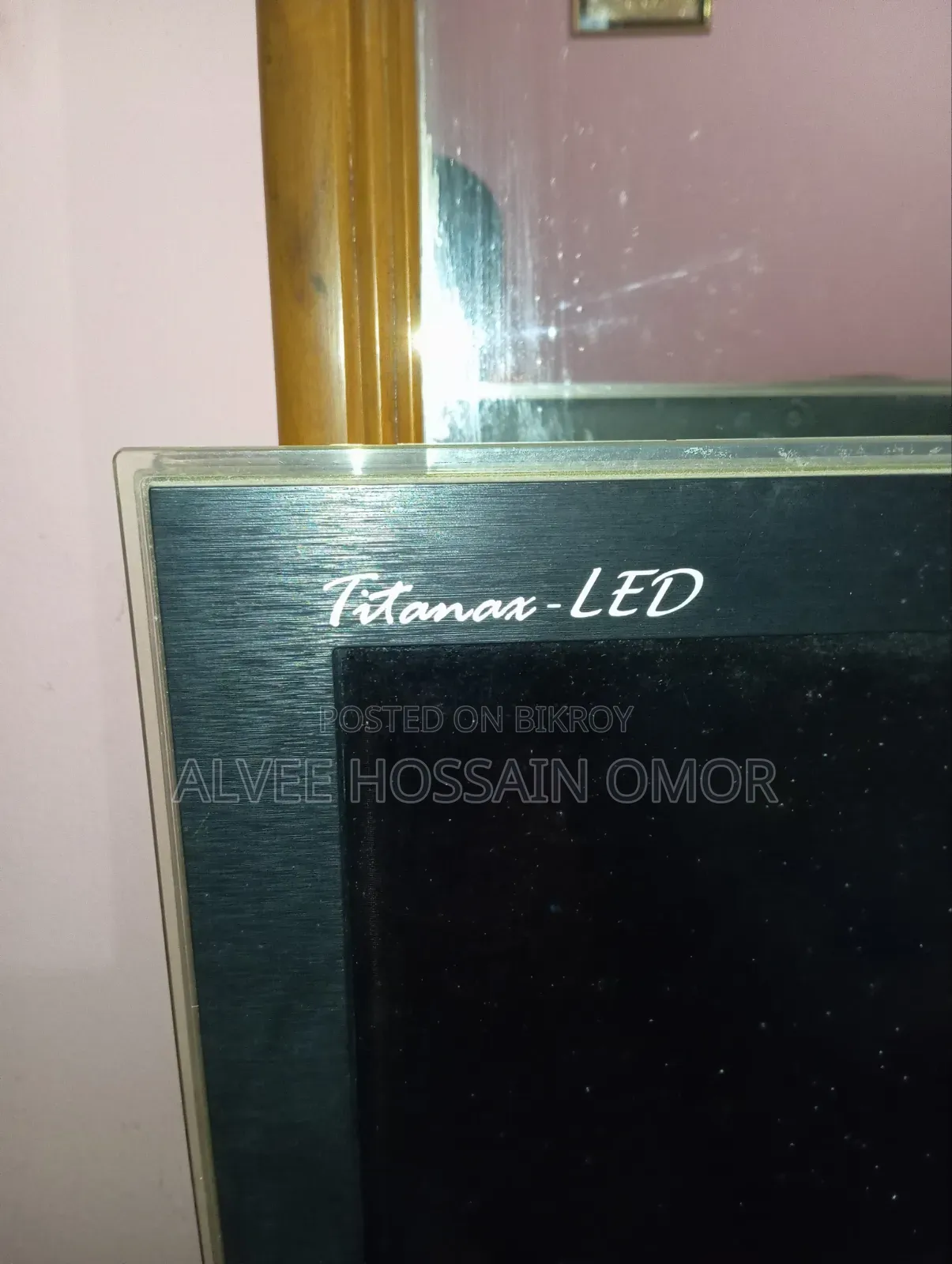 TV for sale, watch FIFA football matches.