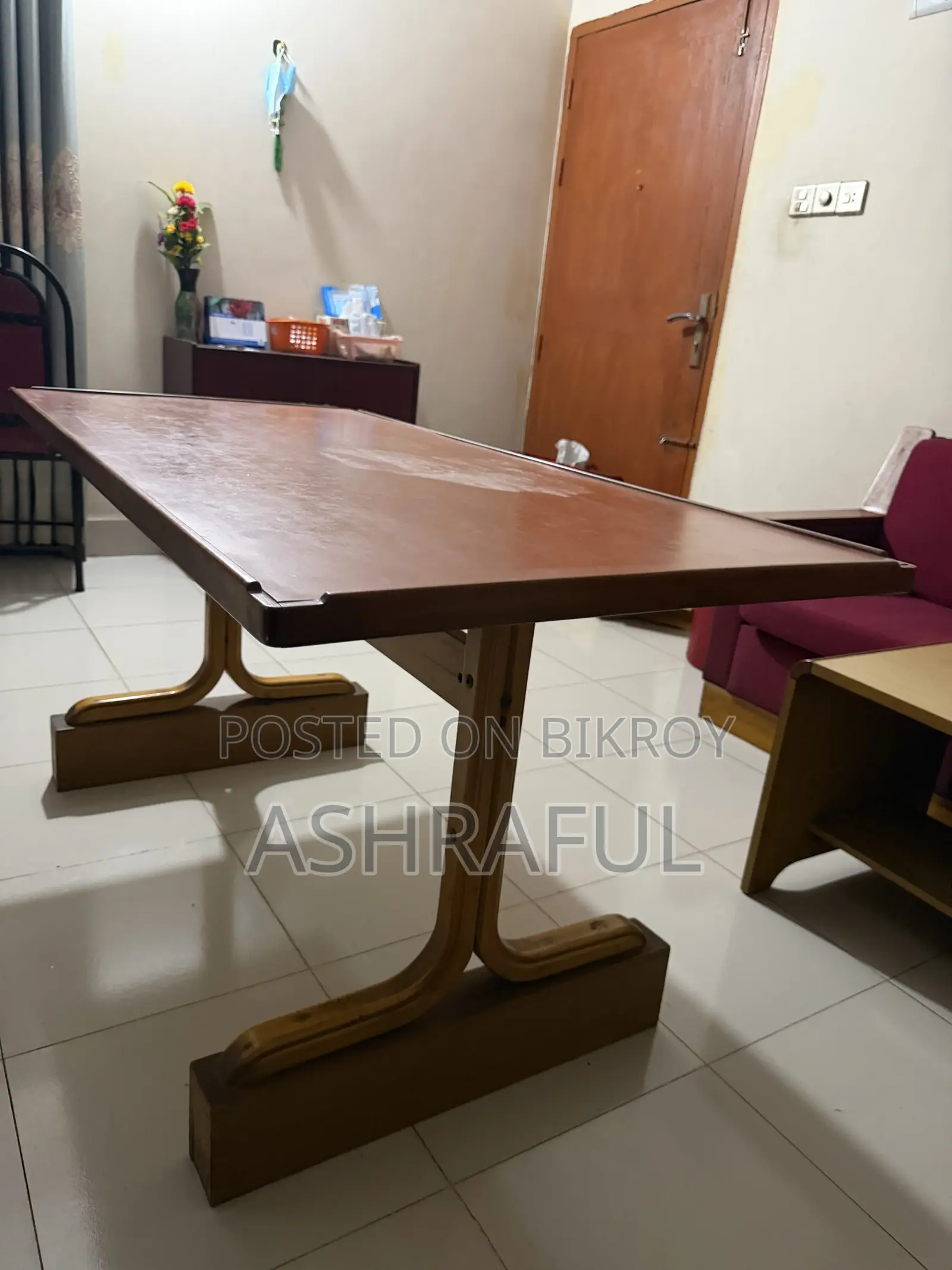 বিছানা, সোফা, টি টেবিল, ক্লোজেট, কর্নার, ওয়াটার ফিল্টার