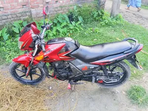 টিভিএস ২০১৯ লাল
