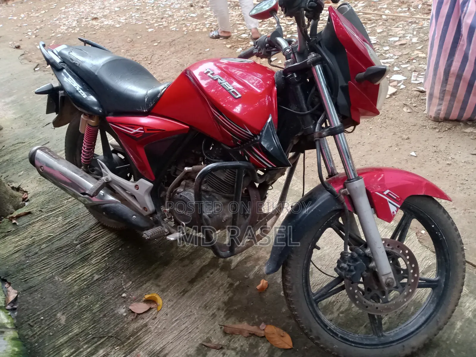 Runner Turbo 125 2022 Red