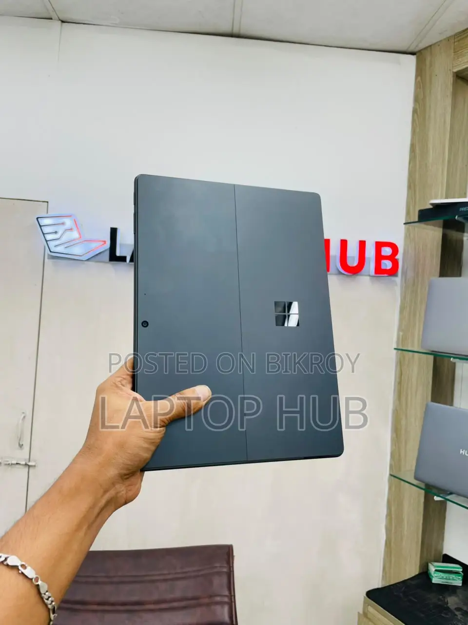 Laptop Microsoft Surface Pro 11th Edition, a Copilot+ PC 16GB SSD 512GB