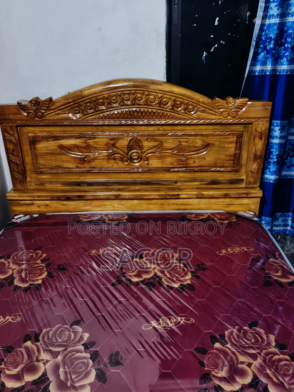 যশোর সেগুন কাঠের সেমি ডাবল খাট ৫/৭