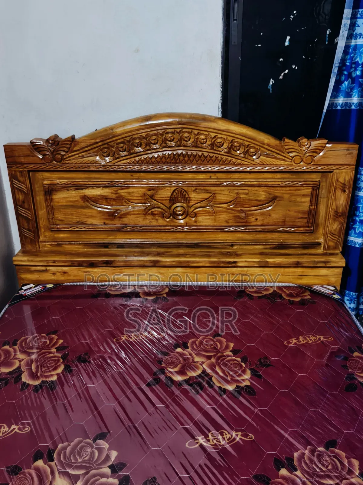 যশোর সেগুন কাঠের সেমি ডাবল খাট ৫/৭