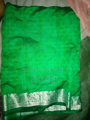 বেনারশী শাড়ী