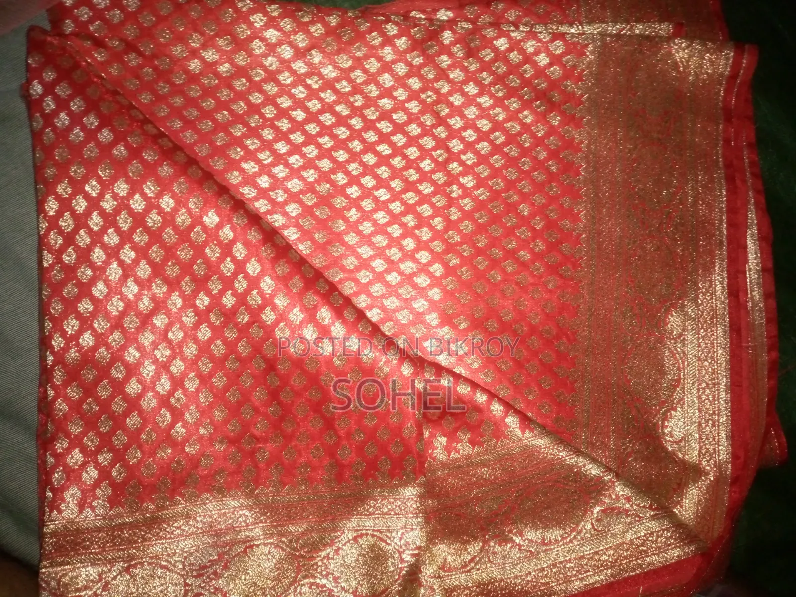 বেনারশী শাড়ী