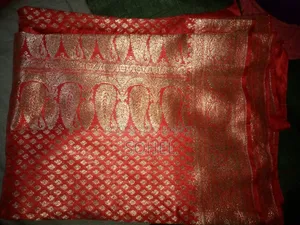 বেনারশী শাড়ী