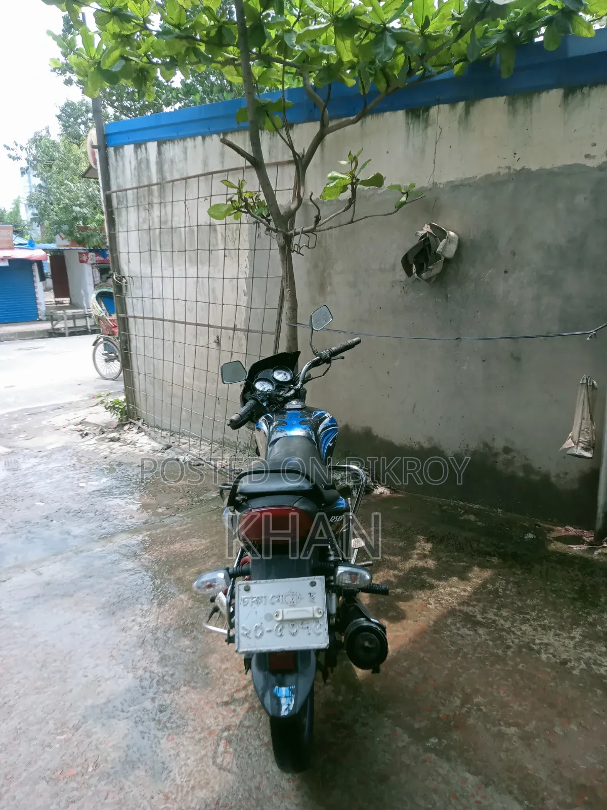 TVS 2010 Black