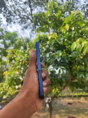 Apple iPhone 12 64 GB