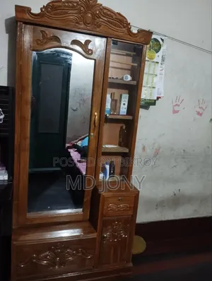 Selling a dressing table