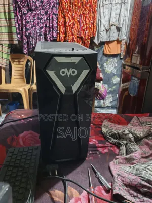 Desktop Computer Asus 8GB Intel Core I5 HDD 500GB