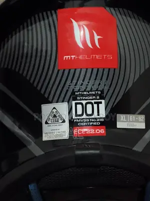 Mt Stinger 2 Carbon Gloss Black Helmet