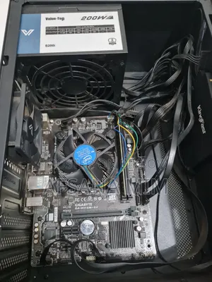 Gigabyte GA-H110MSTX-HD3-ZK 8GB Intel Core I3 SSD 128GB