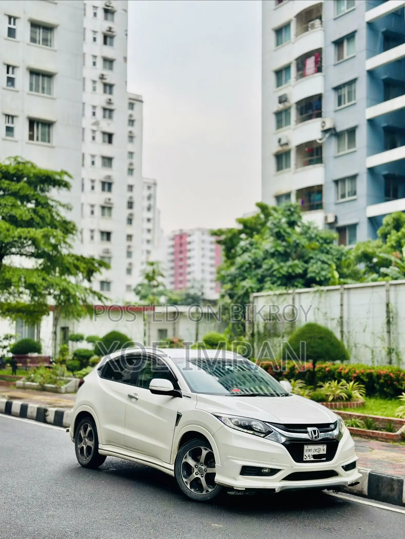 Honda Vezel ১.৫ হাইব্রিড ২ডব্লিউডি ২০১৪ হোয়াইট