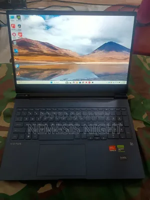 Laptop HP Victus 16 16GB AMD Ryzen 5 SSD 512GB
