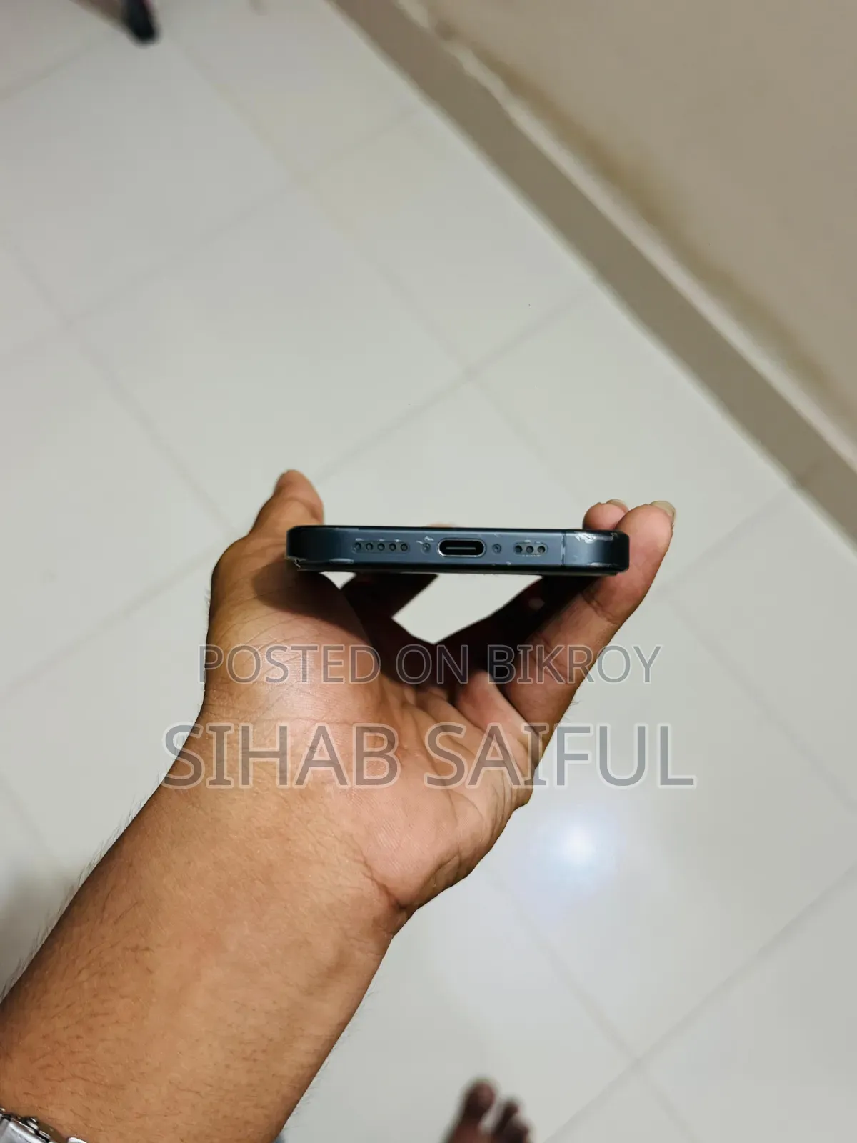 New Apple iPhone 15 Pro 256 GB Black