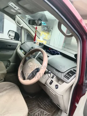 Toyota Noah 2007 Maroon
