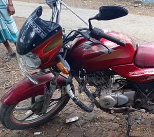 বাজাজ ডিসকভার ১২৫ ২০১৯ লাল
