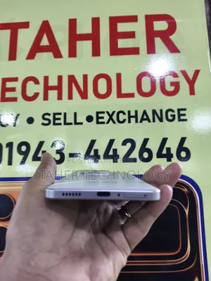 iQOO 256 GB Silver