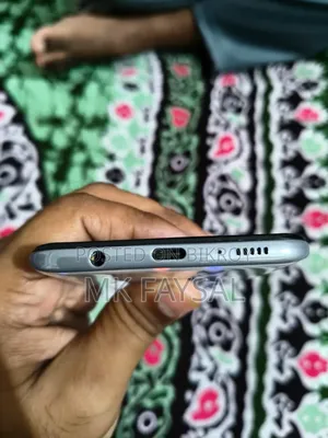 Samsung Galaxy A50 128 GB White