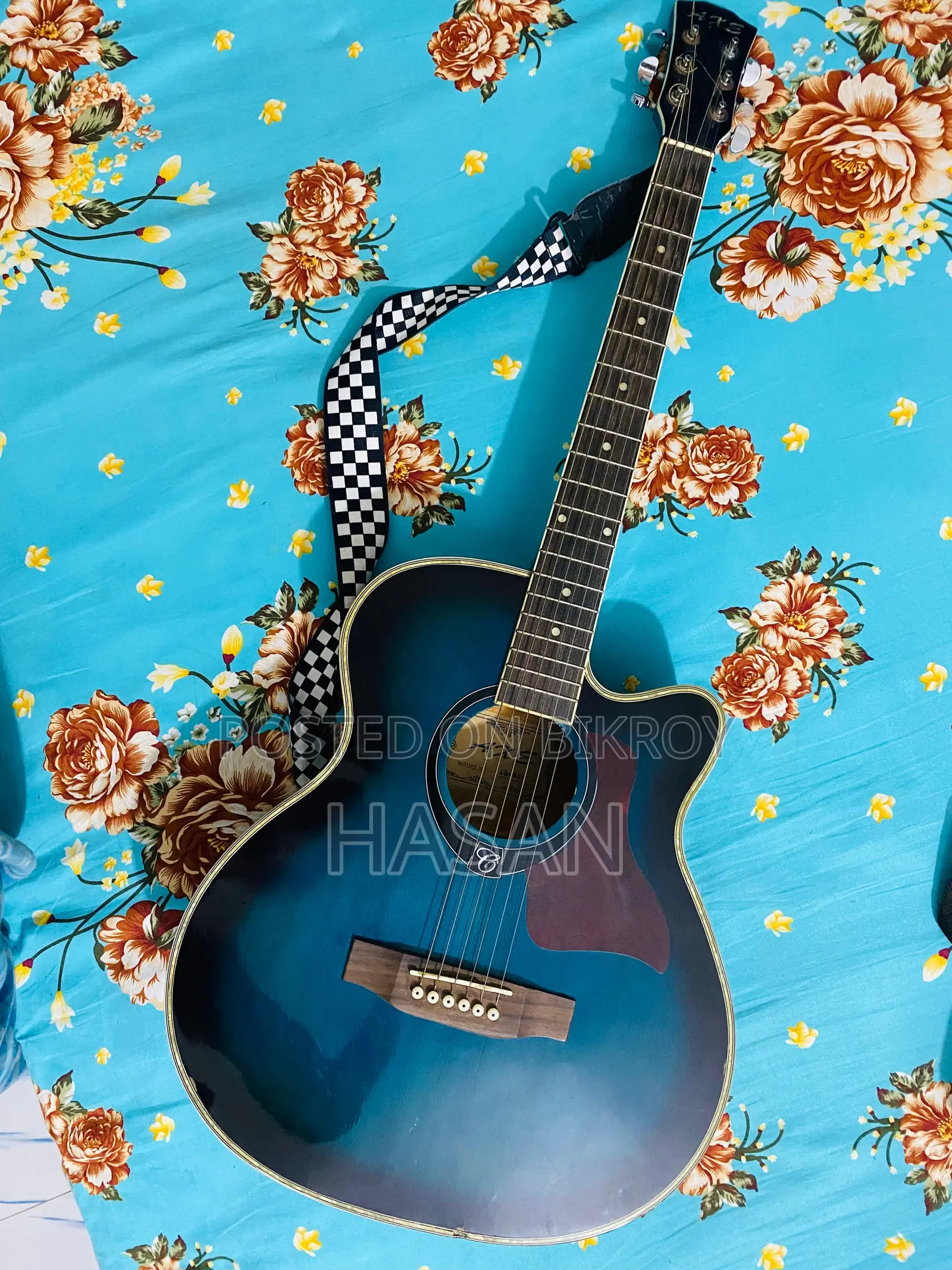 Guitar New