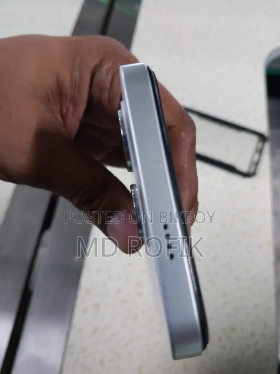 Tecno Spark Go 64 GB White